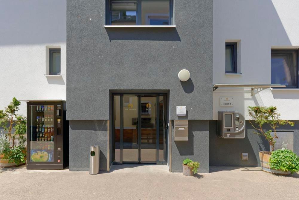 Heilbronner Hotel Am Schoenen Theater المظهر الخارجي الصورة
