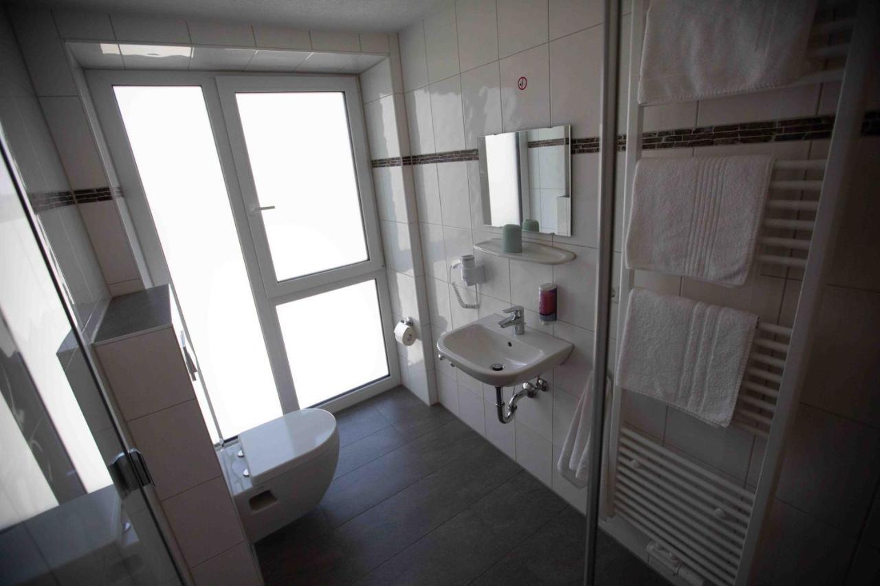 Heilbronner Hotel Am Schoenen Theater المظهر الخارجي الصورة